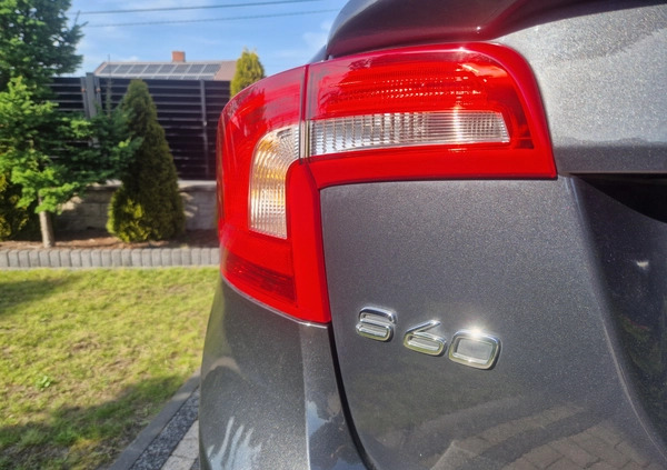Volvo S60 cena 49900 przebieg: 200000, rok produkcji 2016 z Jędrzejów małe 704